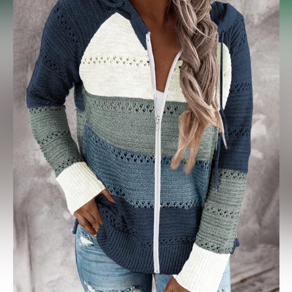 ❄️Women’s Knitted Hoodie❄️